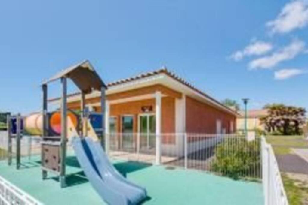 Maison De Vacances Proche Du Canal Du Midi Et De La Mer โกลอมบิเย่ส์ ภายนอก รูปภาพ
